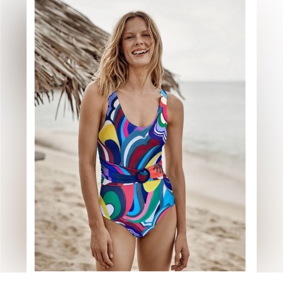 Boden Atrani Belted Swimsuit size 16 18 great condition smoke pet free home - Picture 1 of 7